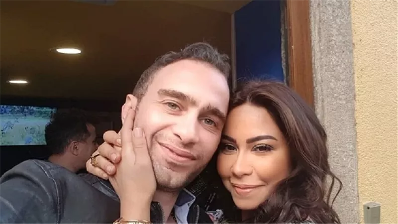 شيرين عبد الوهاب تنعى طليقها حسام حبيب