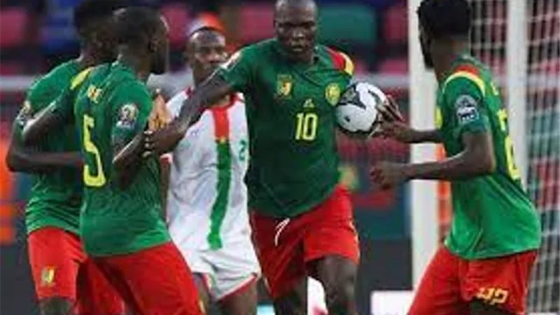 ابو بكر يقود هجوم الكاميرون أمام جامبيا في أمم إفريقيا