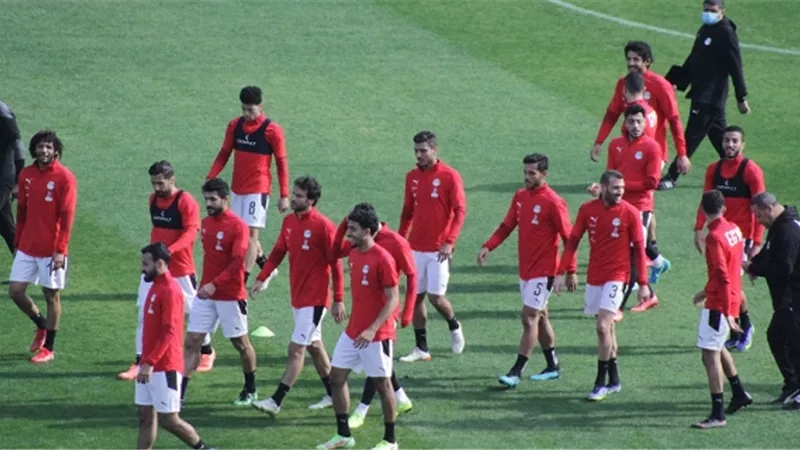 لاعب واحد من مصر مهدد بالايقاف فى أمم افريقيا بسبب الانذارات