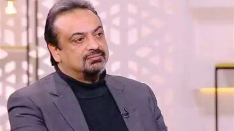 حسام عبدالغفار: أوميكرون أضعف المتحورات ولكنه أسرعهم انتشارا