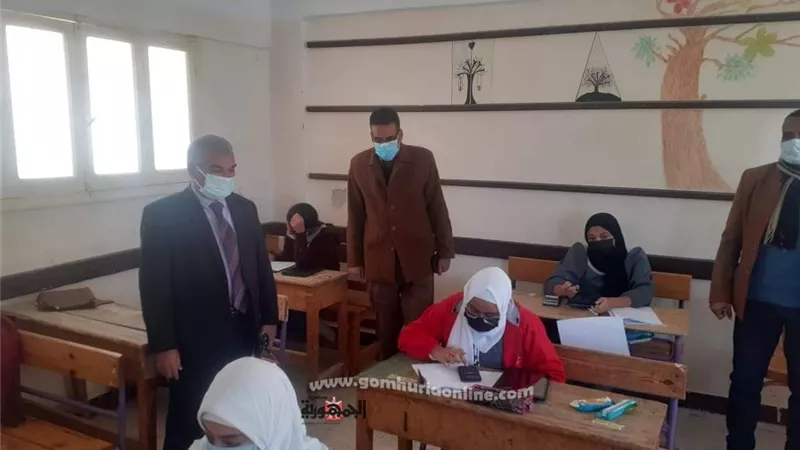 وكيل تعليم البحر الأحمر: يتفقد لجان امتحان مدارس مرسى علم
