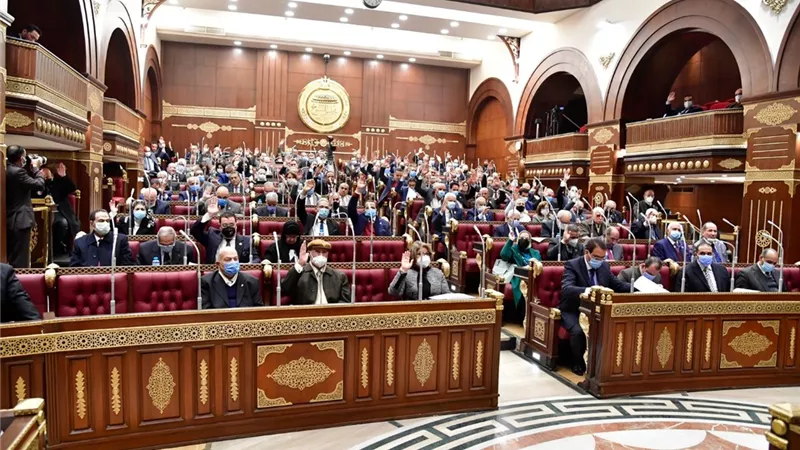 الشيوخ يوافق علي حقوق العامل حال انهاء تعاقده لاسباب غير مشروعة