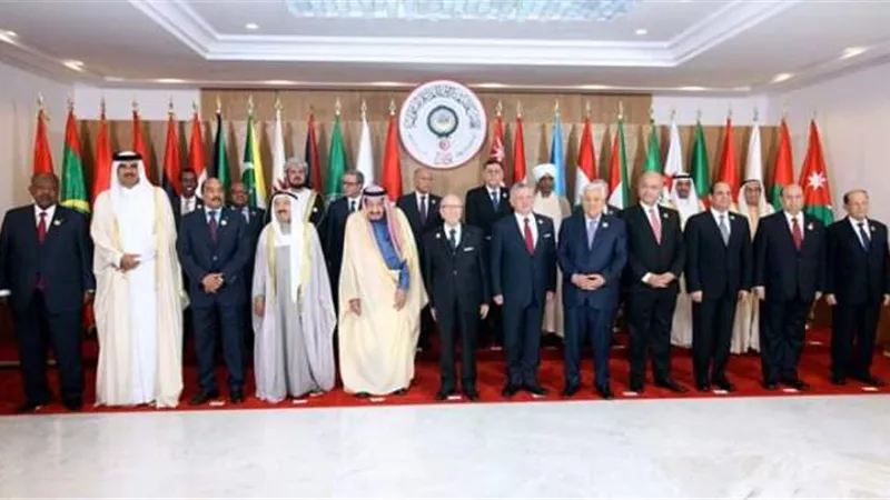 فى بيانها الختامى.. القمة العربية تدعو المجتع الدولى لحماية الفلسطينيين