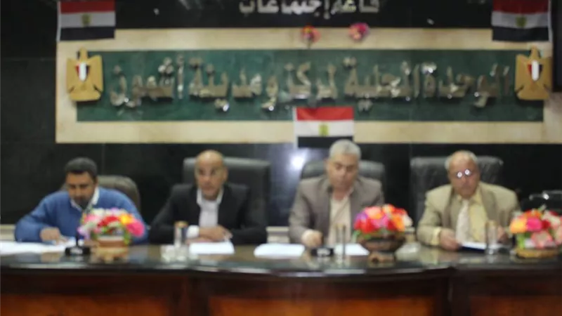تنفيذى أشمون منوفية يناقش الاستعدادات لجولة الاعادة لانتخابات مجلس النواب بالدائرة