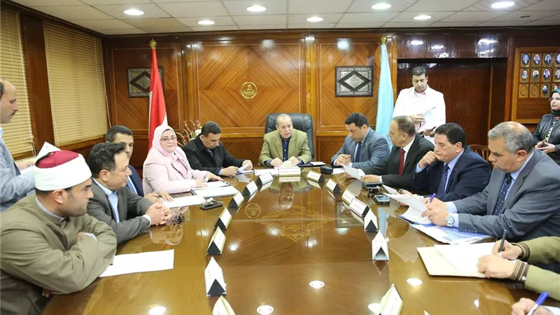 محافظ كفرالشيخ يترأس اجتماع المجلس الإستشارى لمدارس التربية الخاصة والفكرية