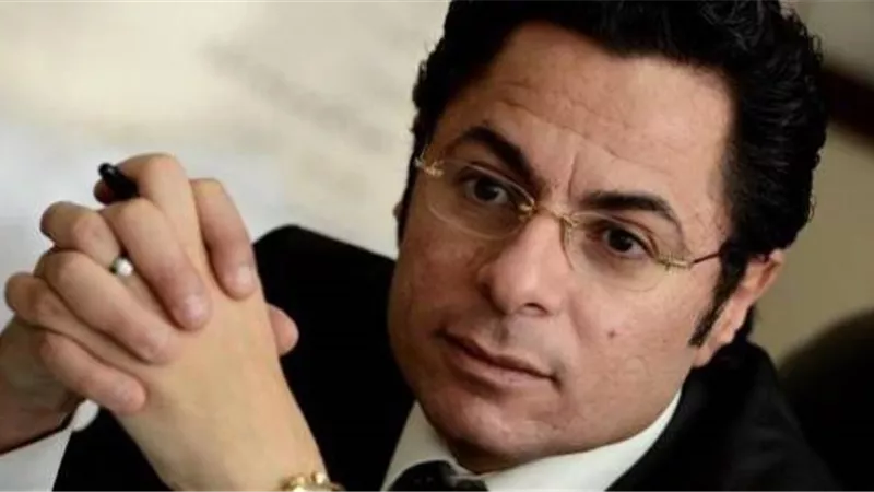 عندما يتكلم الكبار فلا مكان للصغار ...خالد ابوبكر معلقا علي هروب تميم من قمة تونس