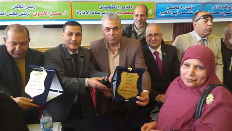 مجلس الأمناء والمعلمين بمركز أشمون يكرم الأمهات المثاليات