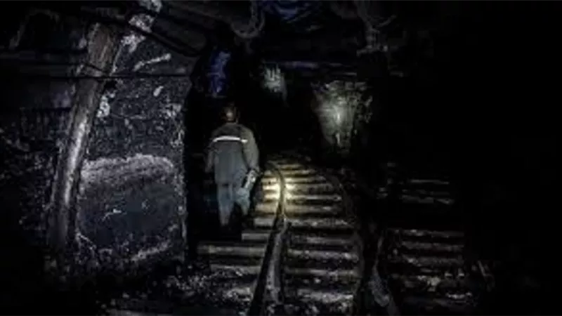 اختناق 8 عمال في منجم ذهب غير مرخص