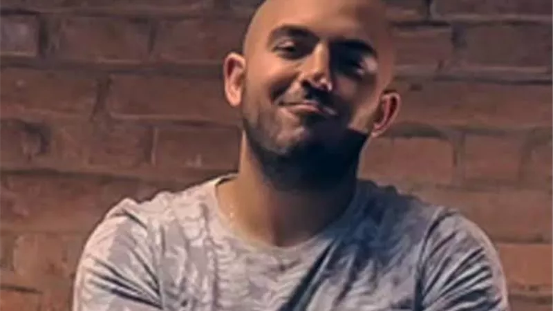 محمود العسيلى يوجه نصيحة لجمهوره .. تعرف عليها