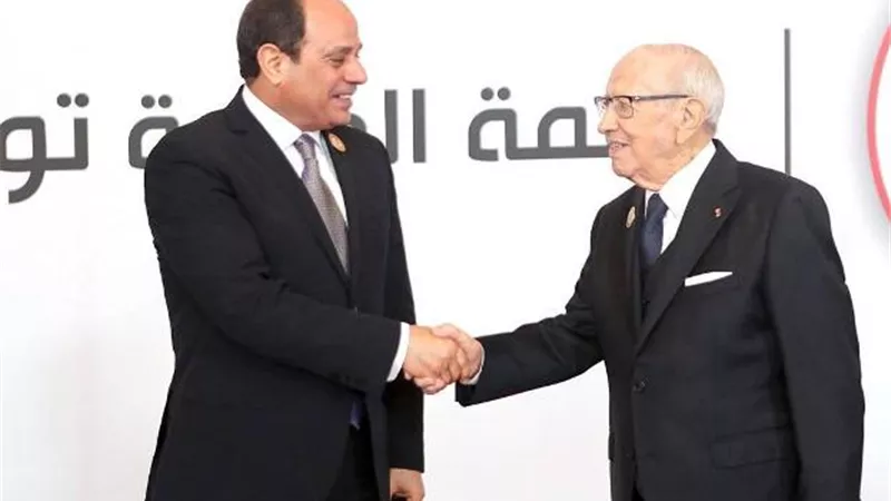 السبسى: مبادرة للحل السياسى فى ليبيا بالاشتراك مع مصر والجزائر