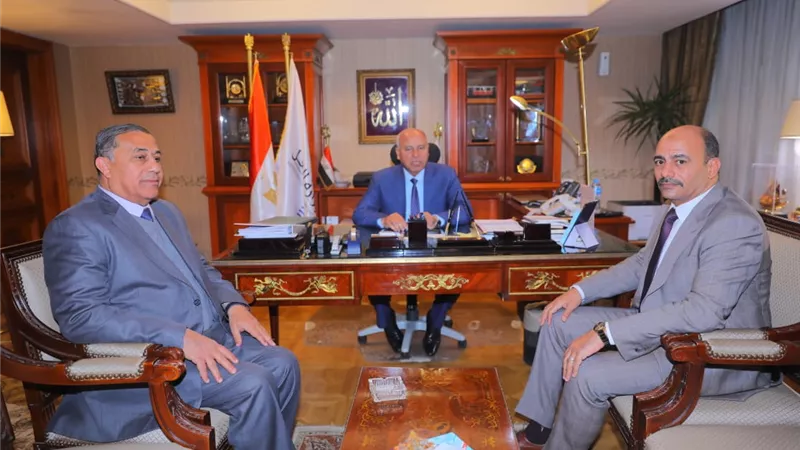 الوزير يعتمد تعيين ترك رئيساً للشركة القابضة للطرق والكباري