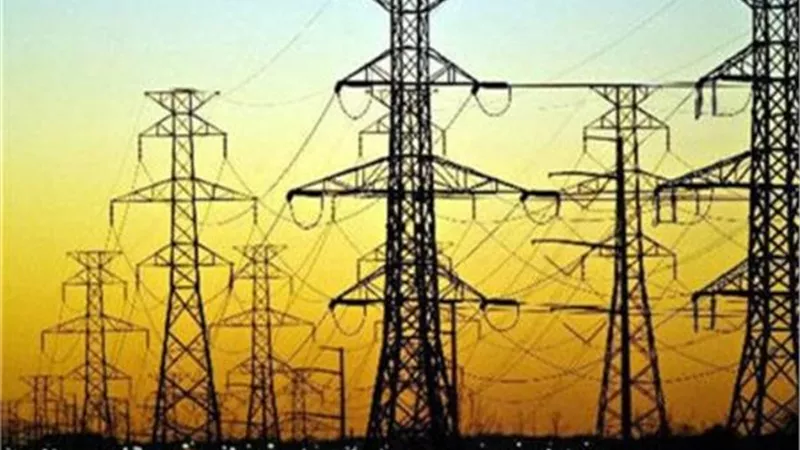تخصيص 450 مليون جنية لتطوير شبكات كهرباء القناة وسيناء