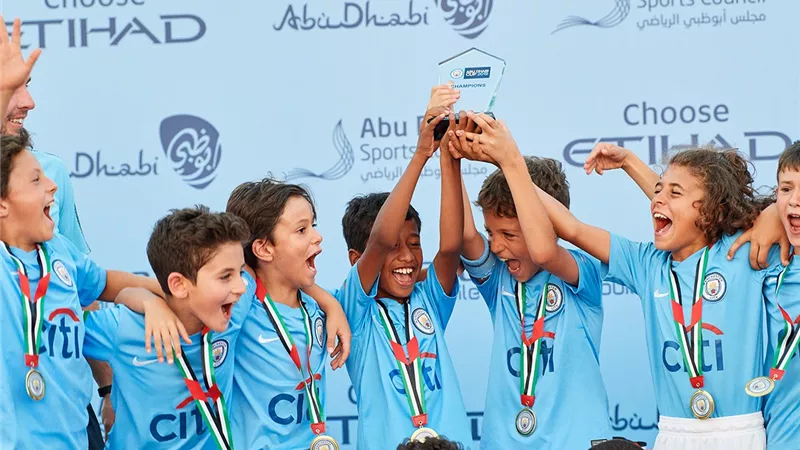 فريق الشارقة يفوز بالجائزة الكبرى لبطولة كأس مانشستر سيتي أبوظبي 2019