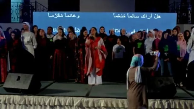 شاهد.. زرع مليون شجرة جديدة في فلسطين