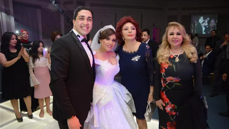 حكيم ودينا وسما يشعلون حفل زفاف داليا عبدالرحيم علي وماجد منجد عبدالعزيز .. صور