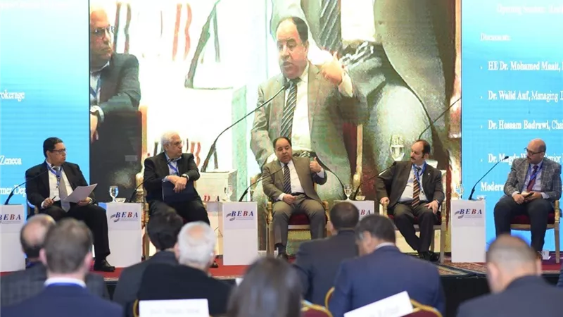 6 شركات بريطانية تبحث الاستثمار في مصر
