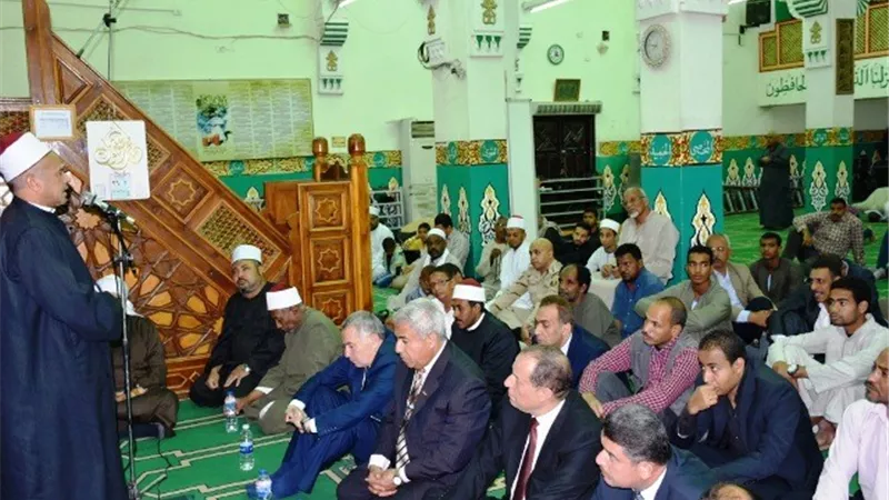 محافظ أسوان يهنئ السيسى بمناسبة الإحتفال بذكرى الإسراء والمعراج