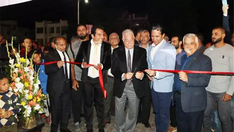فودة يفتتح شارع مصر السياحى للتسوق بمدينة شرم الشيخ