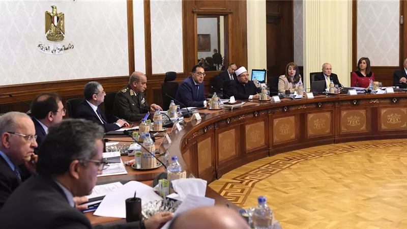 مجلس الوزراء يوافق على الحد الأدنى للعلاوة الدورية لموظفي الحكومة