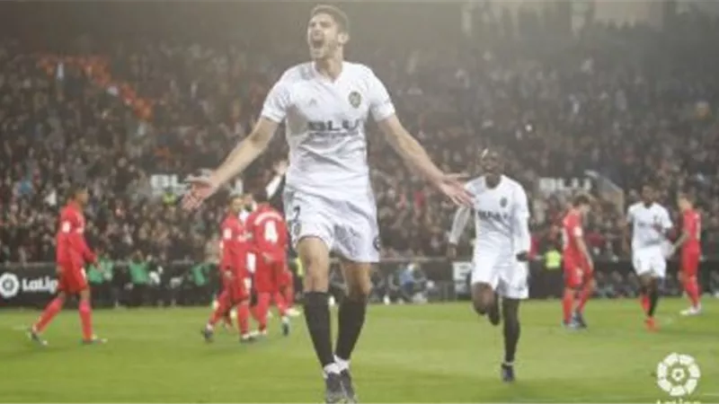 شاهد ملخص وأهداف فالنسيا ضد ريال مدريد فى الدوري الإسباني