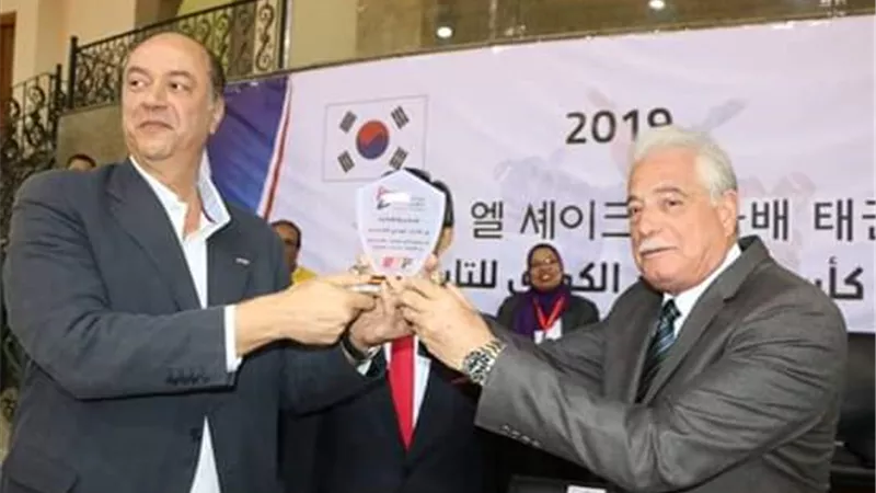 السفير الكوري يكرم وكيل وزارة الشباب والرياضة بجنوب سيناء