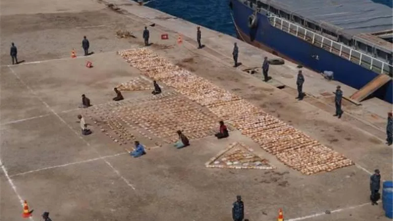 شاهد بالفيديو.. لحظة سقوط أخطر تشكيل لتهريب هيروين بـ 2.1 مليار جنيه