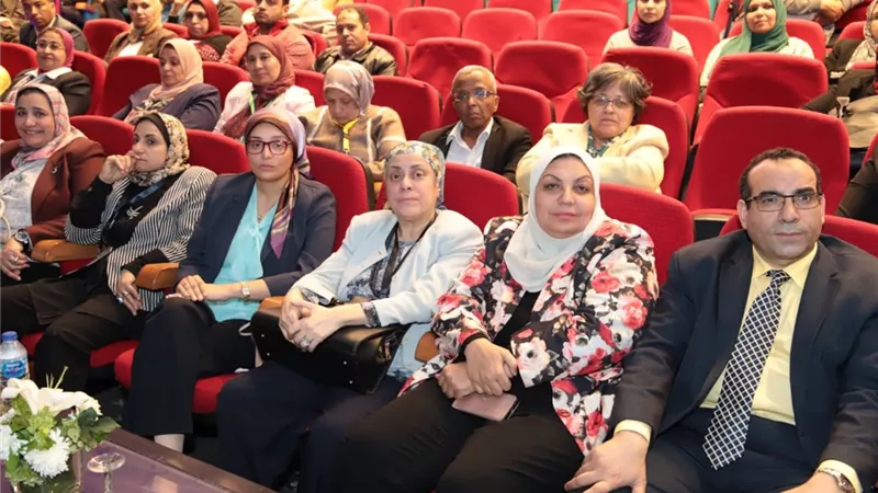 توصيات المؤتمر العلمي الثامن لجامعة عين شمس.. صور