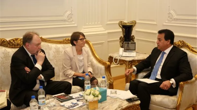 عبد الغفار يبحث مع سفيرة فنلندا تعزيز التعاون بين البلدين