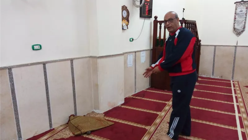 ننشر الصور الأولى من داخل المسجد الذى شهد مقتل الإمام بفيصل
