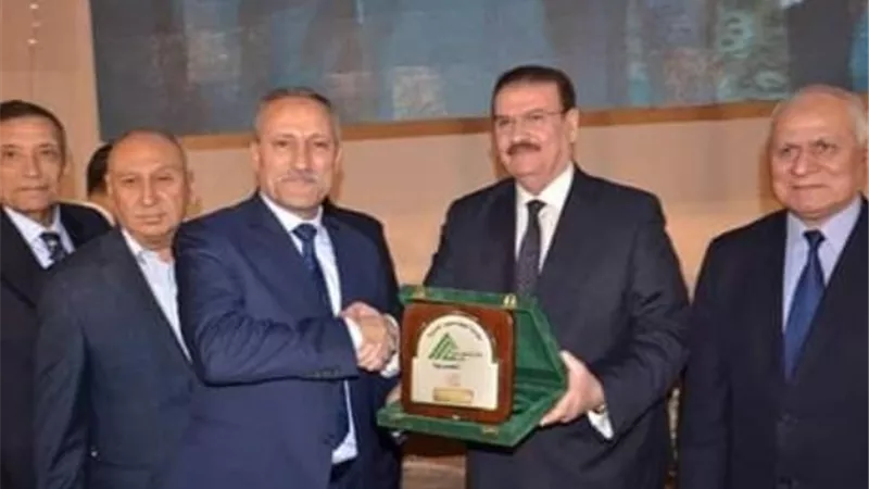 نقيب عام المهندسين يشهد حفل خريجي الإسماعيلية
