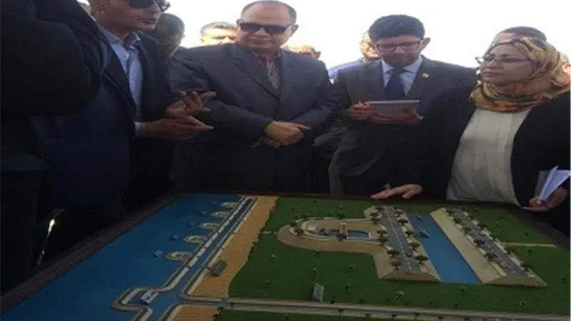 محافظ الفيوم ولجنة مجلس الوزراء يتفقدان مشروع تطوير بحيرة قارون