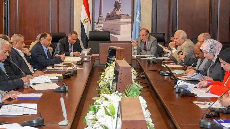 رفع كفاءة منظومة النظافة و سرعة رفع القمامة من شوارع الاسكندريه