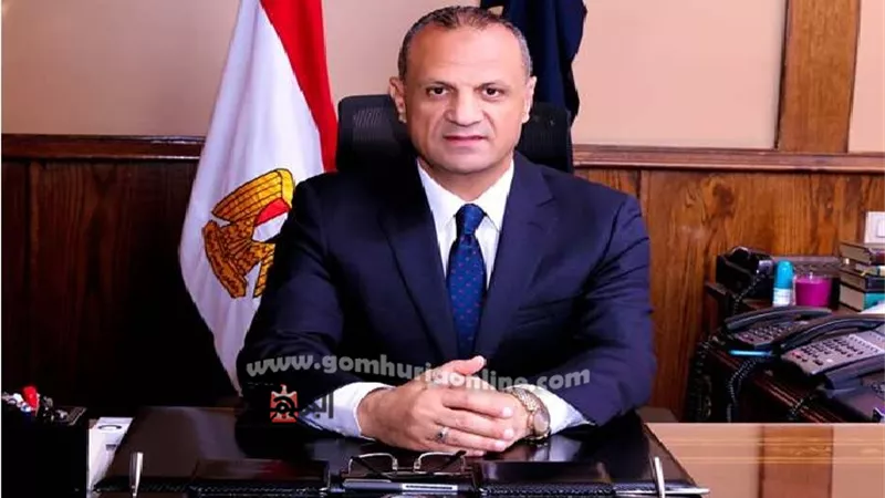 ضبط صاحب محل ملابس شهيربميامى لاتجاره فى العمله