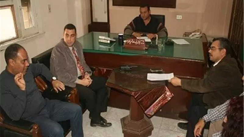 اجتماعات بين حى الشرابية والسكة الحديد لتطوير المزلقانات