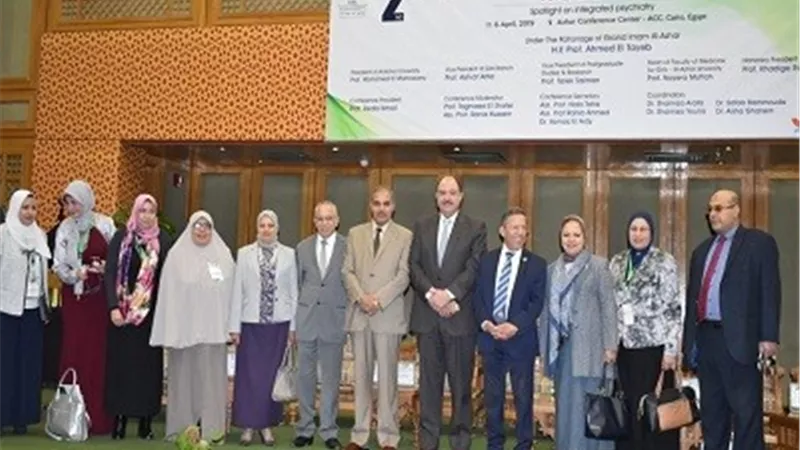 رئيس جامعة الأزهر يفتتح مؤتمر 