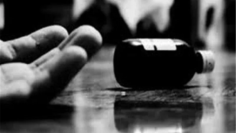 تخلص من حياته بسبب مروره بضائقة نفسية بطوخ