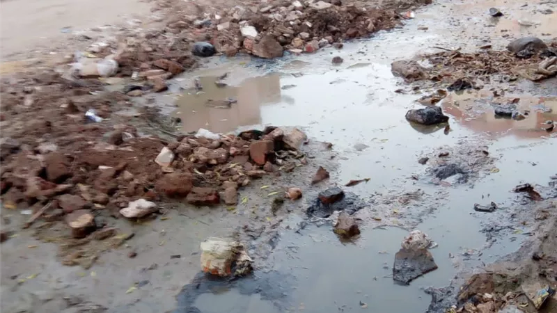 شارع ٢٣يوليو في بيلا خارج نطاق الخدمة