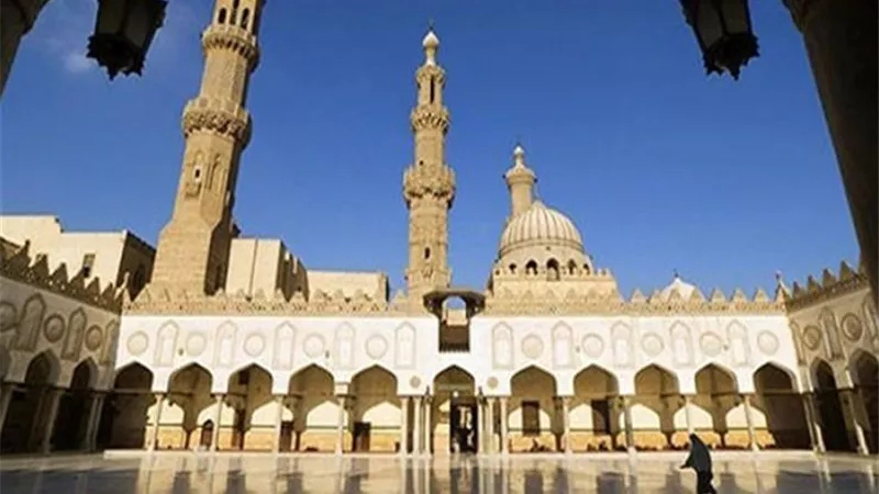 الأزهر يندد بتفجير الشيخ زويد الإرهابي