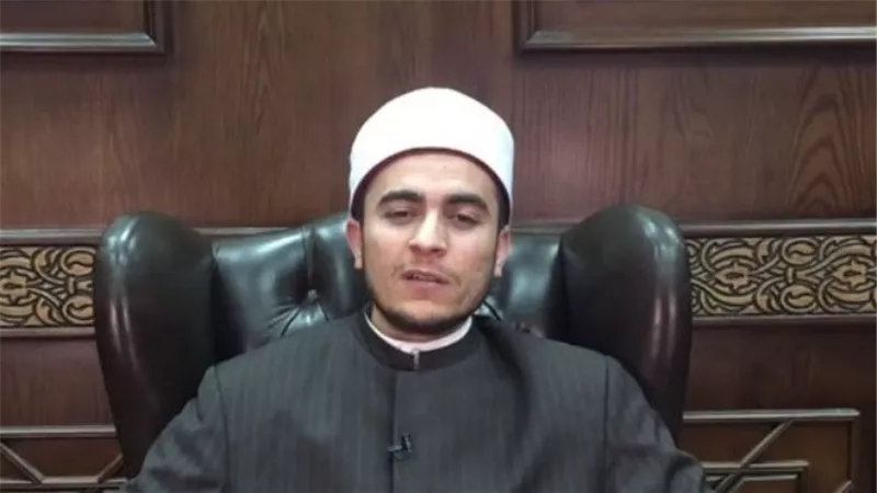 الدكتور محمود شلبي أمين الفتوي بالدار