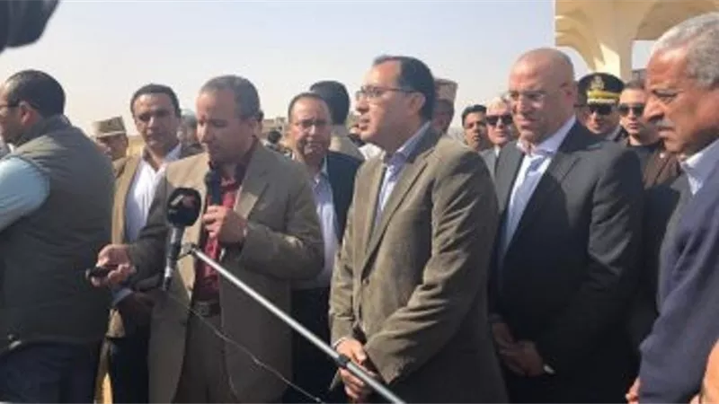 مدبولى فى زيارة مدينة الروبيكى