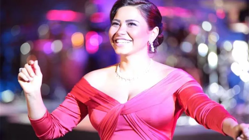 الفنانة شيرين عبد الوهاب توجه رسالة لأنغام بشأن زواجها
