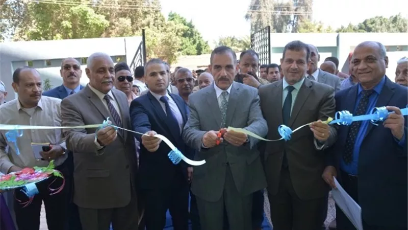 محافظ أسيوط يفتتح عدد من المشروعات الخدمية بمركز ديروط