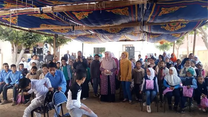كفر ابو الحديد الابتدائية تحتفل بيوم اليتيم