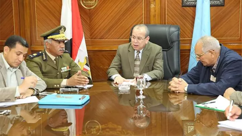 محافظ كفرالشيخ يتابع استكمال الأعمال بالمتحف القومي مع ممثلى قطاع المتاحف والمشروعات بوزارة الآثار
