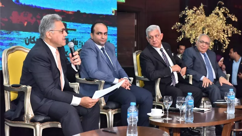 نائب المحافظ للسكندريين: نفسي أشوف البحر زيكم لكن هناك تعاقدات ملتزمون بها