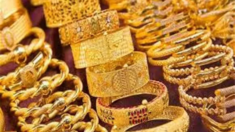 الذهب يواصل صعوده بمستهل تعاملات الخميس