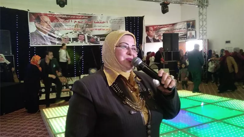 وكيل تعليم كفر الشيخ تكرم ٢٥٠يتيما
