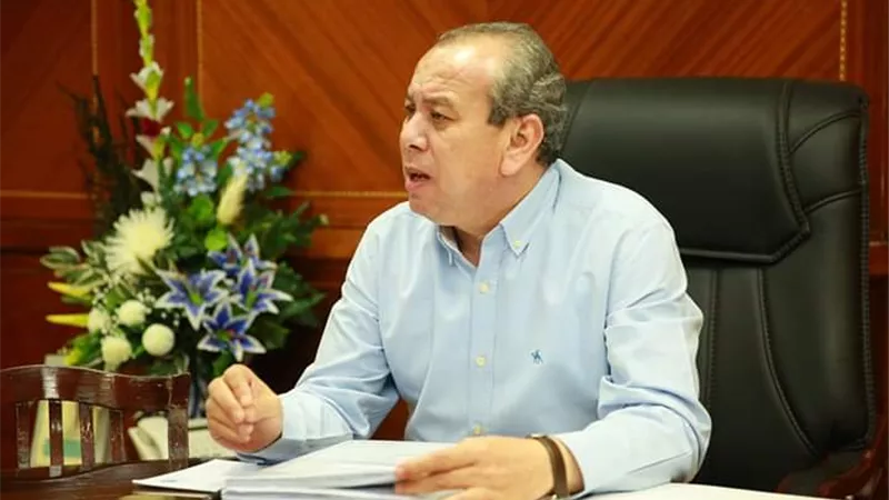 محافظ كفرالشيخ يحيل مدير ادارة تموين قلين ورئيس الرقابة للشئون القانونية