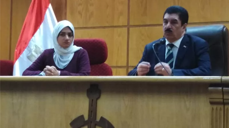 توحيد رسوم ومستندات الخدمة لتفعيل خدمة الشباك الواحد بالقليوبية