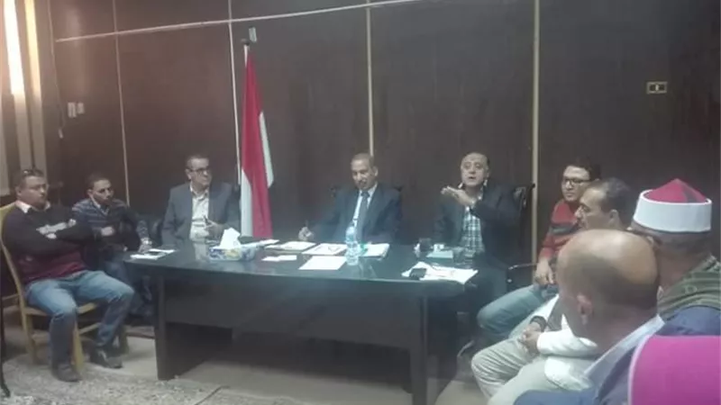 رئيس مدينة السادات يبحث الاستعدادات النهائية للإستفتاء على الدستور